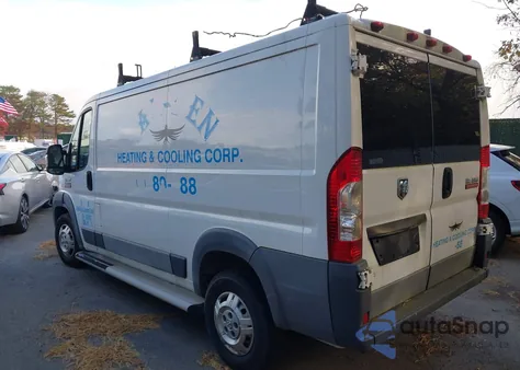 2016 Ram Promaster 1500 Low Roof из США, поврежденный, VIN 3C6TRVAG8GE111139